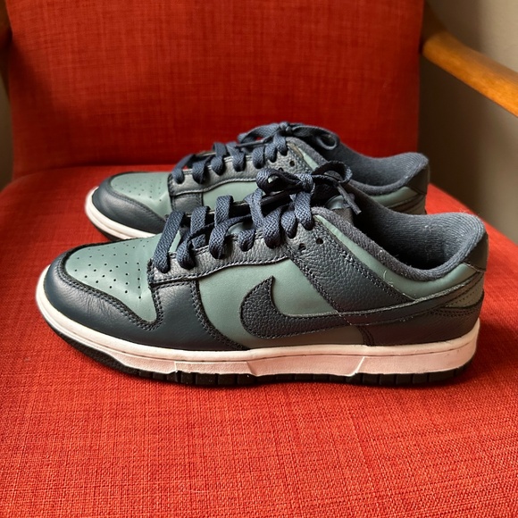 Nike Dunks Low Mineral Slate Armory Navy - Picture 2 of 6